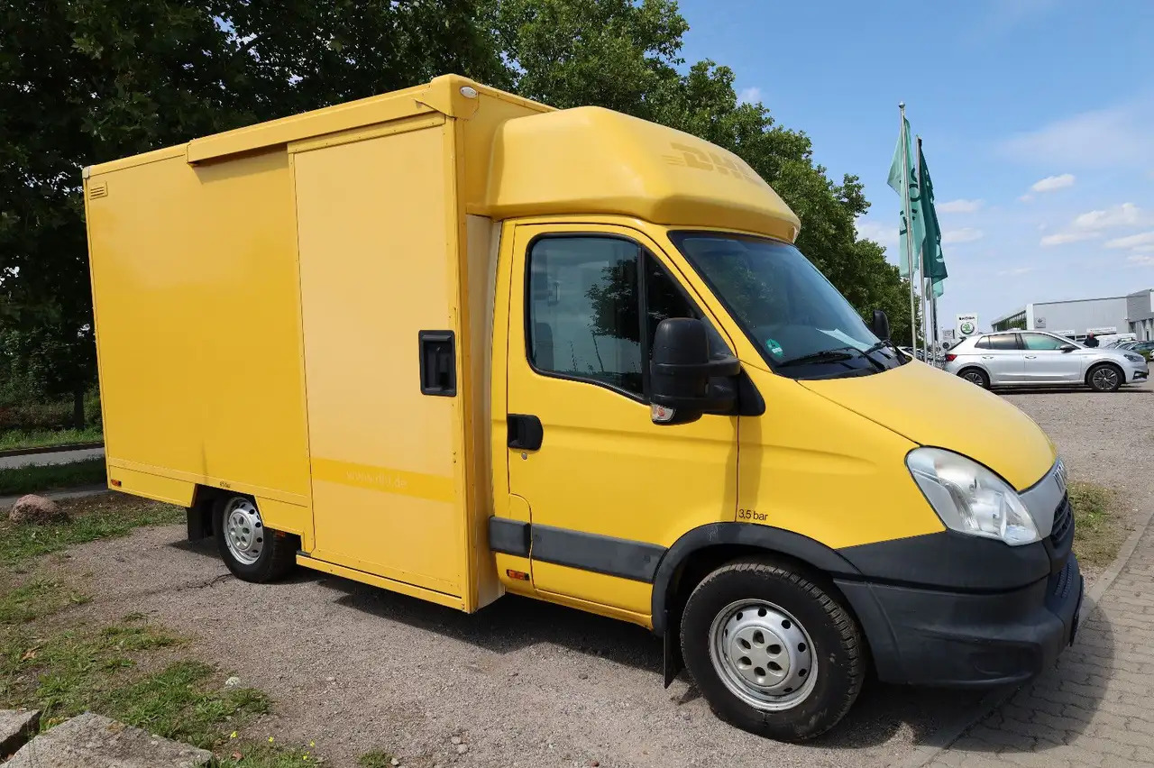 Iveco Daily/ Regalsystem/Luftfeder/KURZ/1. Hand - Fourgon grand volume: photos 1 Iveco Daily/ Regalsystem/Luftfeder/KURZ/1. Hand - Fourgon grand volume: photos 1