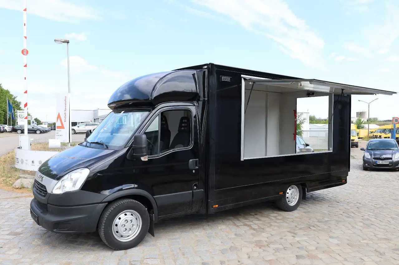 Iveco IS35SI2AA/ FOODTRUCK/Daily - Camion magasin: photos 2 Iveco IS35SI2AA/ FOODTRUCK/Daily - Camion magasin: photos 2