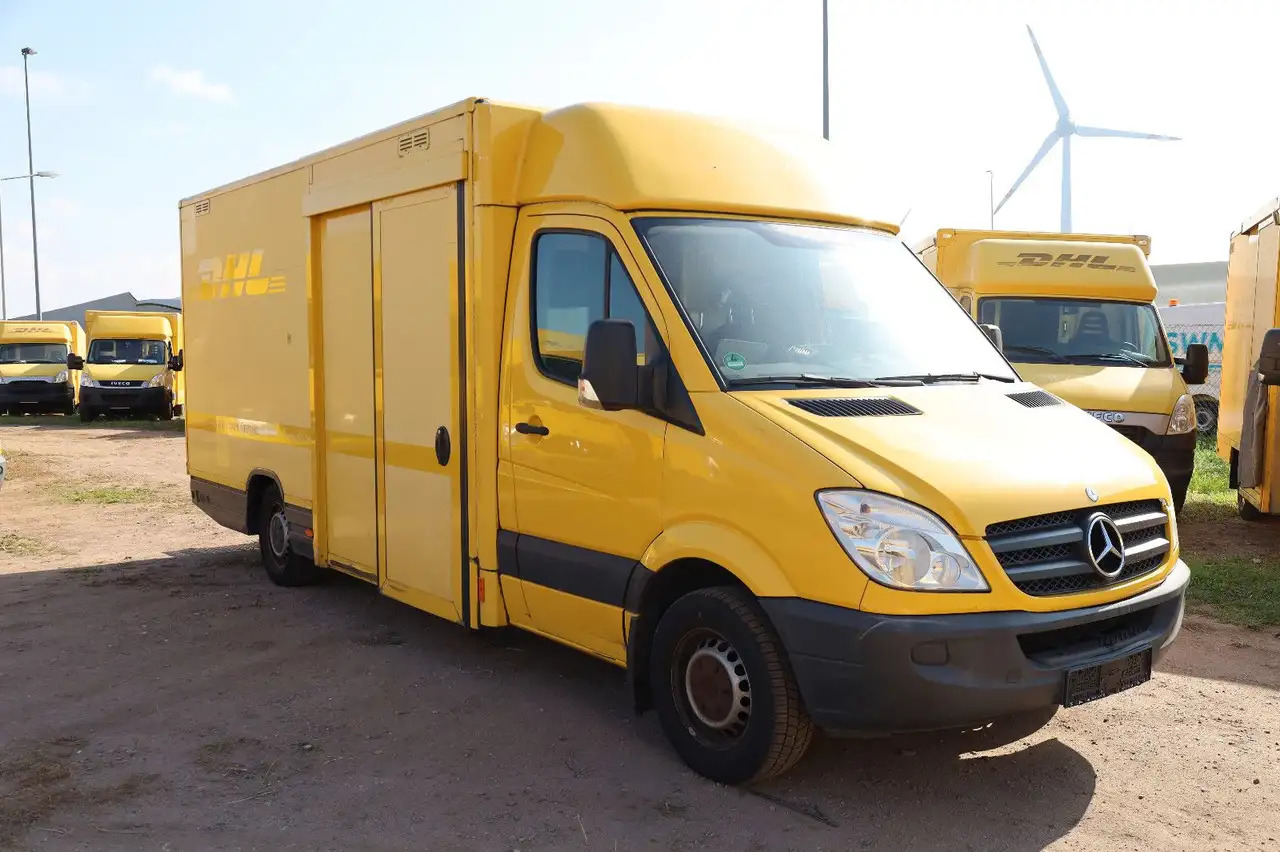 Mercedes-Benz Sprinter II Pritsche/ Koffer/Regalsystem - Fourgon grand volume: photos 2 Mercedes-Benz Sprinter II Pritsche/ Koffer/Regalsystem - Fourgon grand volume: photos 2