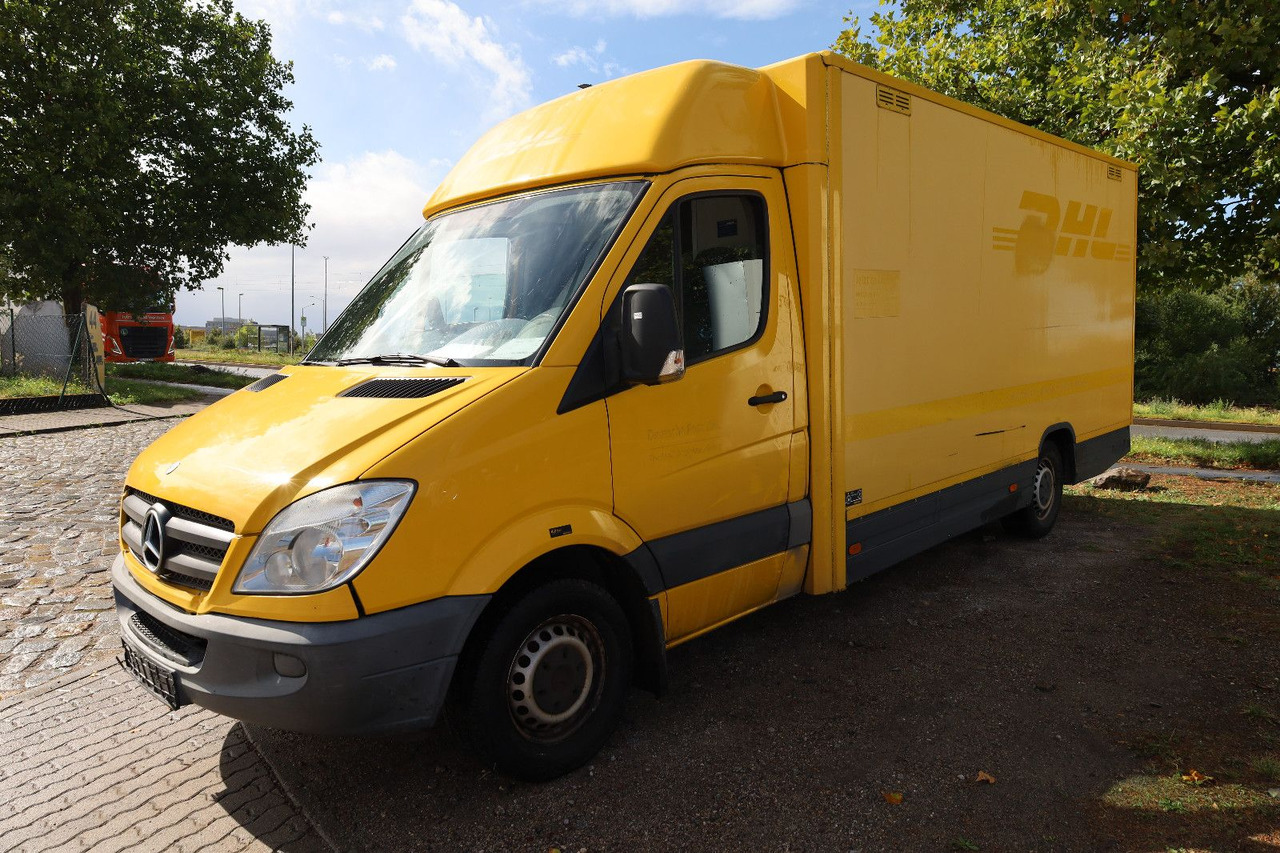Mercedes-Benz Sprinter II Pritsche/ Koffer/Regalsystem - Fourgon grand volume: photos 1 Mercedes-Benz Sprinter II Pritsche/ Koffer/Regalsystem - Fourgon grand volume: photos 1