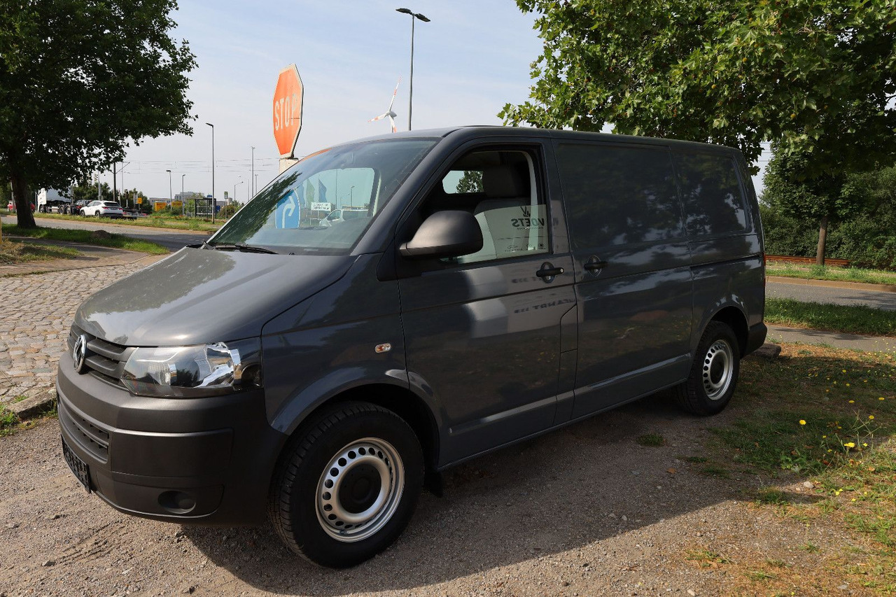 Volkswagen T5 Transporter/ 2.0 TDI/EU5/1.Hand - Fourgonnette: photos 2 Volkswagen T5 Transporter/ 2.0 TDI/EU5/1.Hand - Fourgonnette: photos 2