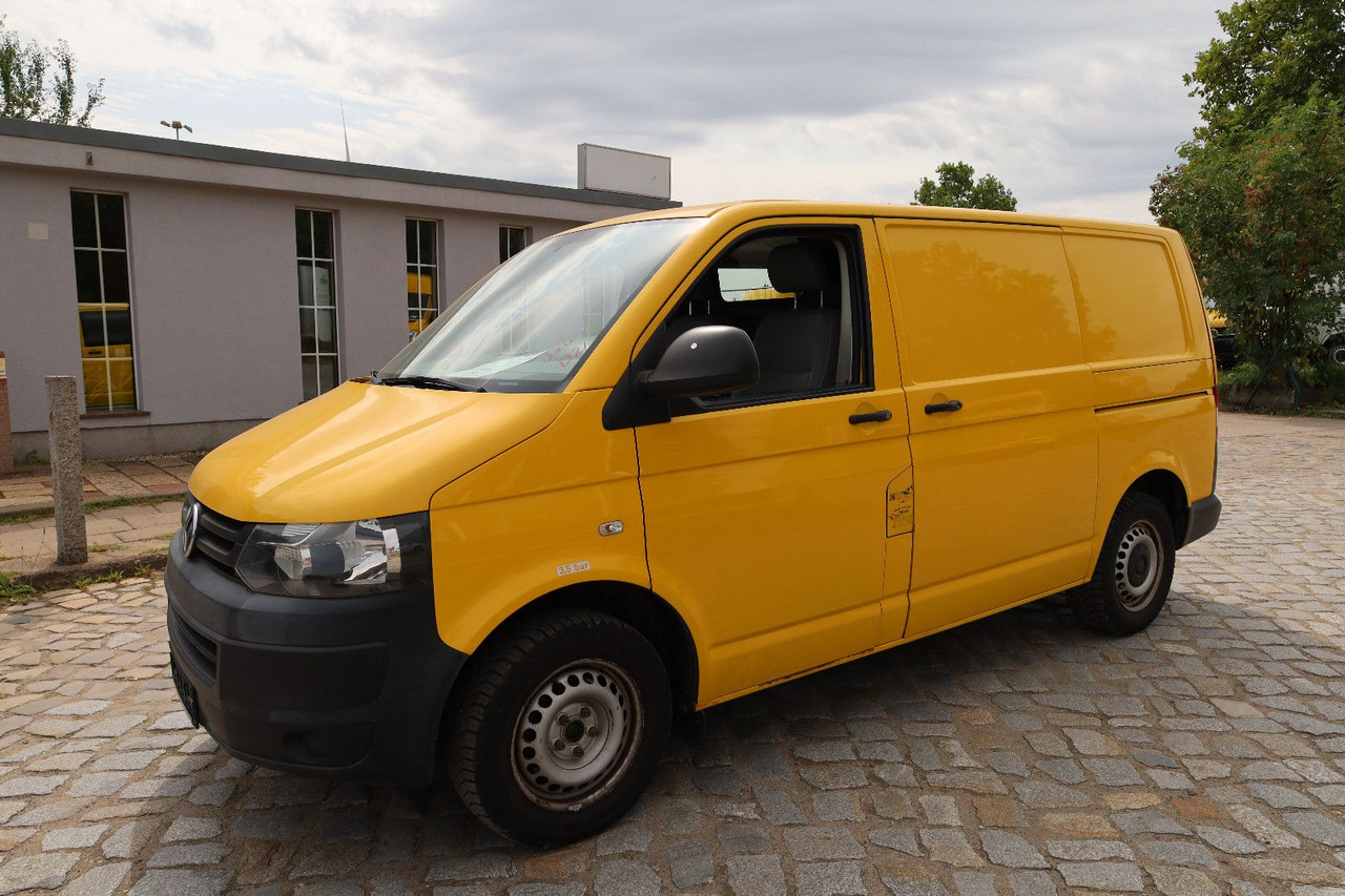 Volkswagen T5 Transporter/ 2.0 TDI/EU5/1.Hand - Fourgonnette: photos 2 Volkswagen T5 Transporter/ 2.0 TDI/EU5/1.Hand - Fourgonnette: photos 2