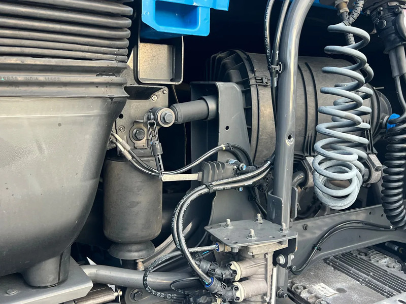 Renault T HIGH 520 VOITH RETARDER*T520 HIGH*2022 model*ND - Tracteur routier: photos 5 Renault T HIGH 520 VOITH RETARDER*T520 HIGH*2022 model*ND - Tracteur routier: photos 5