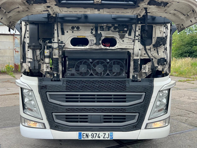 Volvo FH 500 Park cool***2xdieseltanks***Fridge***FH500 2017 - Tracteur routier: photos 4 Volvo FH 500 Park cool***2xdieseltanks***Fridge***FH500 2017 - Tracteur routier: photos 4