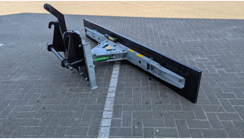 Zocon Rubberschuif 2.80 mtr Giant + 3-punts - Matériel d'élevage: photos 2 Zocon Rubberschuif 2.80 mtr Giant + 3-punts - Matériel d'élevage: photos 2