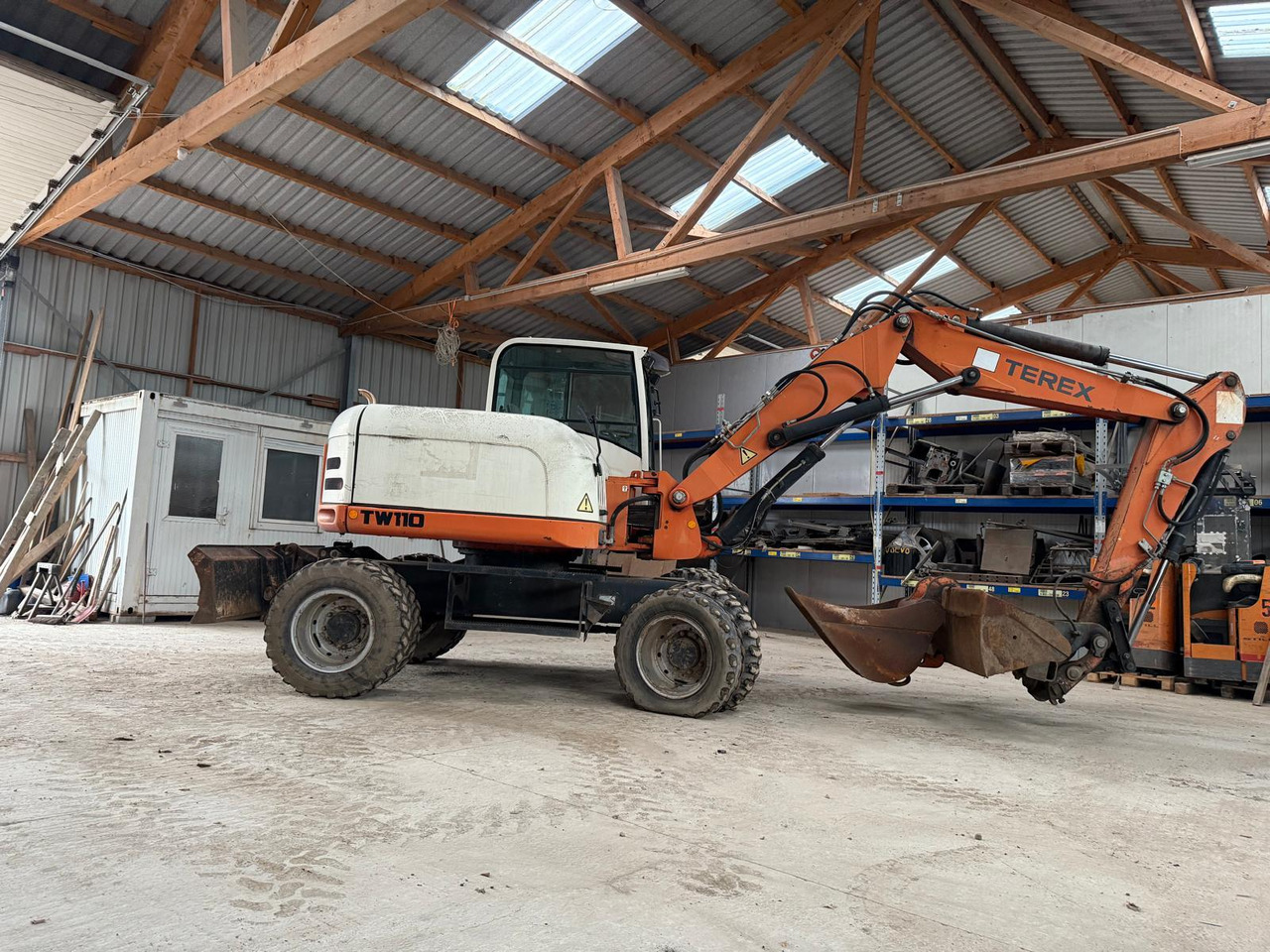 Terex TW 110 Mobil-Excavator - Pelle sur pneus: photos 2 Terex TW 110 Mobil-Excavator - Pelle sur pneus: photos 2