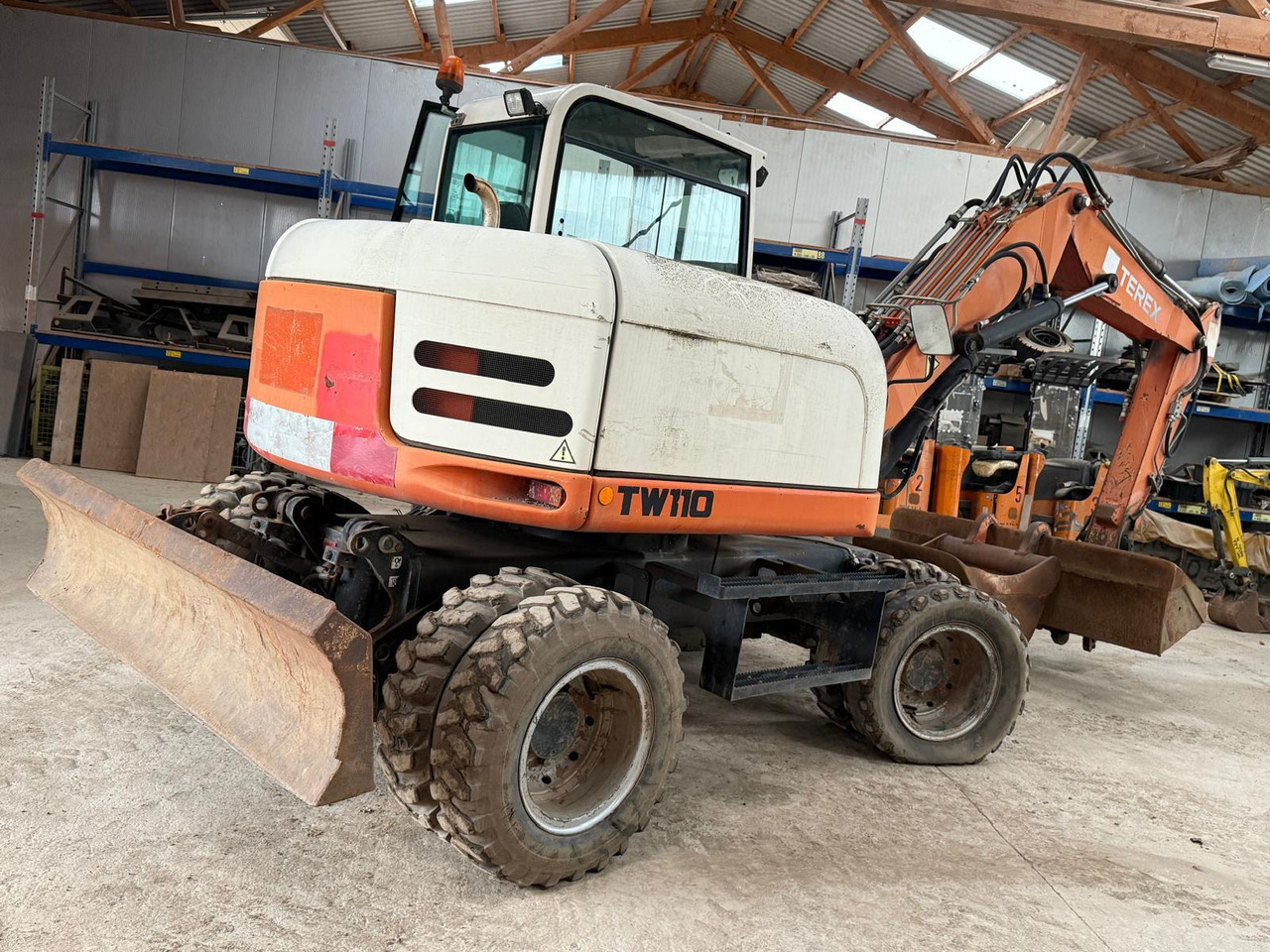 Terex TW 110 Mobil-Excavator - Pelle sur pneus: photos 4 Terex TW 110 Mobil-Excavator - Pelle sur pneus: photos 4