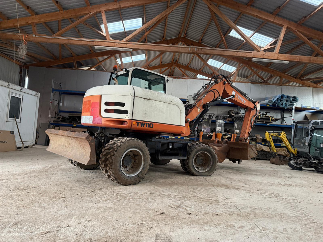 Terex TW 110 Mobil-Excavator - Pelle sur pneus: photos 1 Terex TW 110 Mobil-Excavator - Pelle sur pneus: photos 1