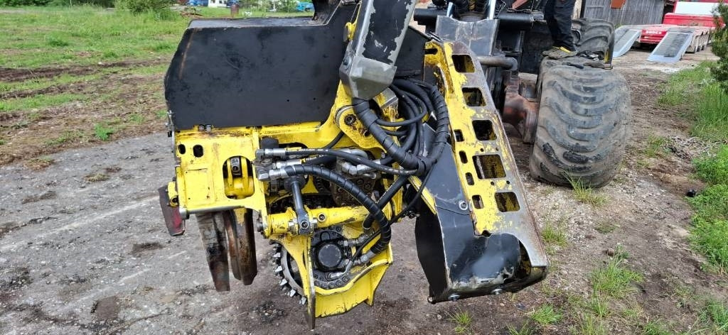 John Deere 1070 E - Abatteuse: photos 5 John Deere 1070 E - Abatteuse: photos 5