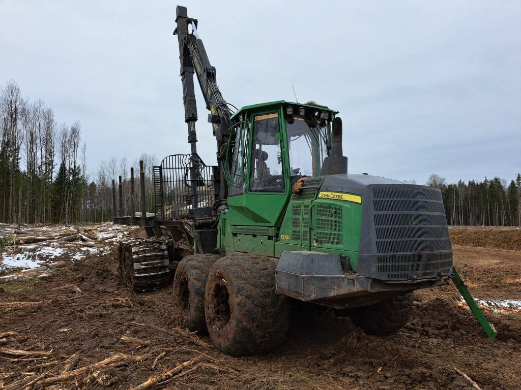Porteur John Deere 1210 G: photos 8