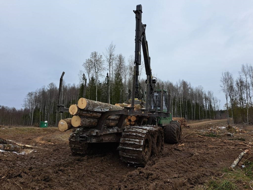 Porteur John Deere 1210 G: photos 9