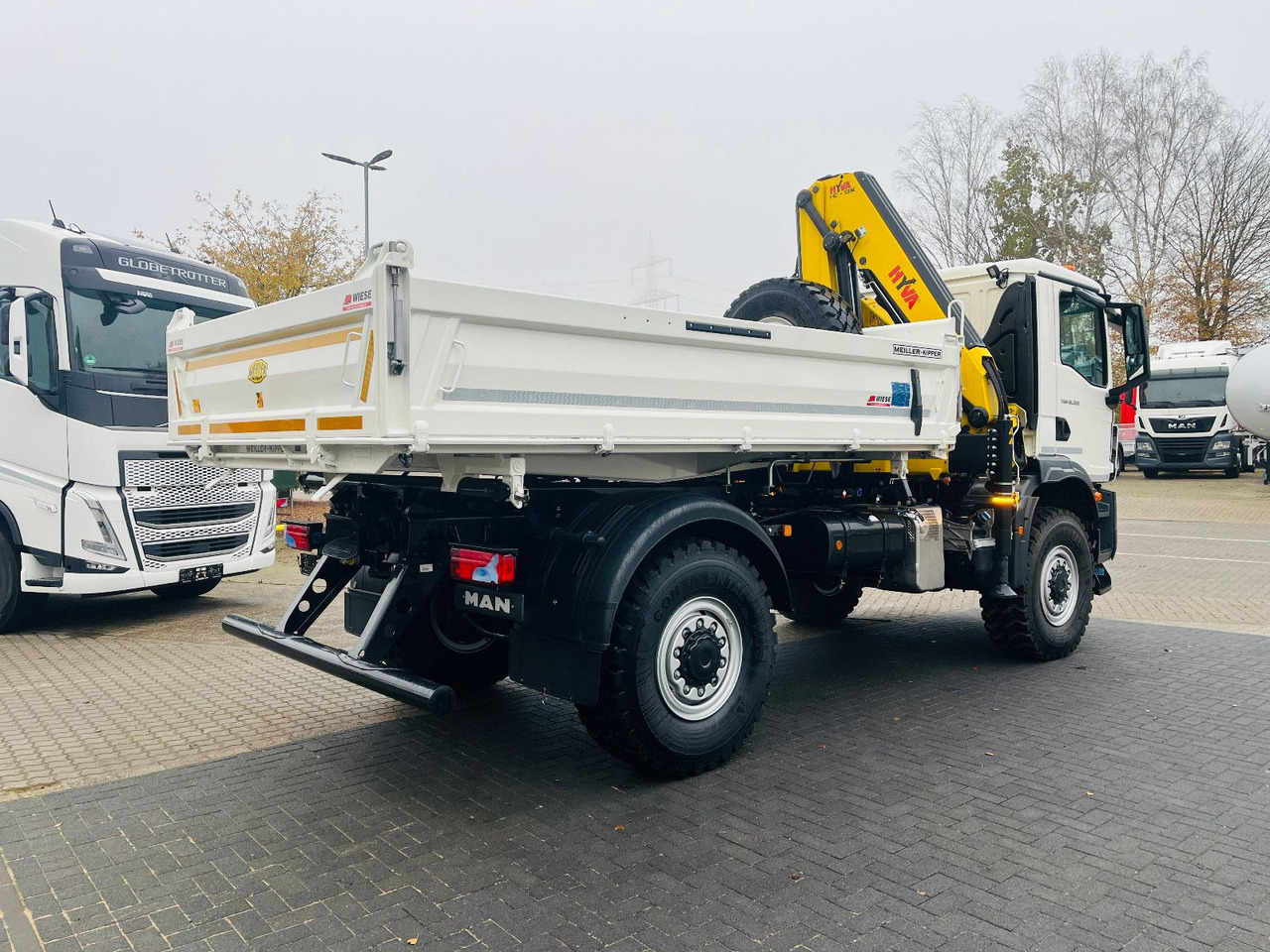 MAN TGM 18.320 4x4 BB Kipper Kran 131 Single Winter - Camion benne, Camion grue: photos 3 MAN TGM 18.320 4x4 BB Kipper Kran 131 Single Winter - Camion benne, Camion grue: photos 3