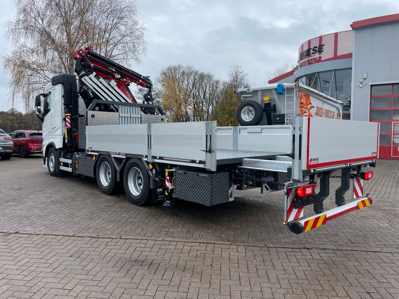 Volvo FH500 6x4 Fassi F545RA 2.27 mit Jib und Winde - Camion plateau, Camion grue: photos 2 Volvo FH500 6x4 Fassi F545RA 2.27 mit Jib und Winde - Camion plateau, Camion grue: photos 2