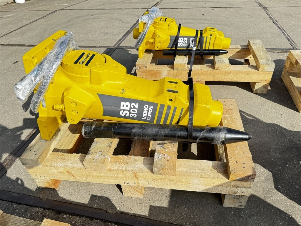 Atlas Copco SB 302 Epiroc SB302 - Marteau hydraulique pour Engins de chantier: photos 1 Atlas Copco SB 302 Epiroc SB302 - Marteau hydraulique pour Engins de chantier: photos 1