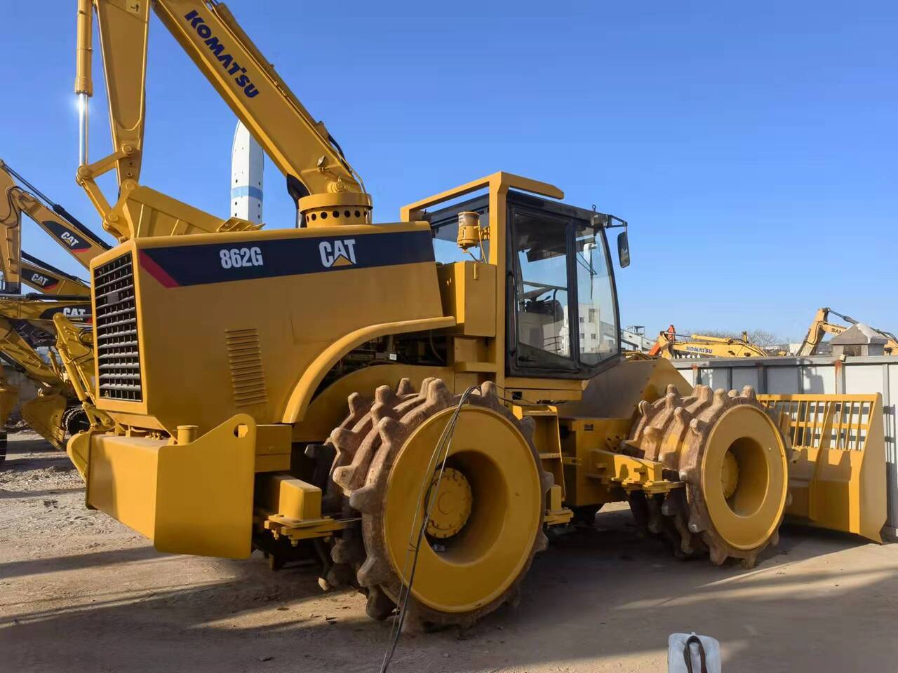 CATERPILLAR 862G - Chargeuse compacte sur chenilles: photos 1 CATERPILLAR 862G - Chargeuse compacte sur chenilles: photos 1
