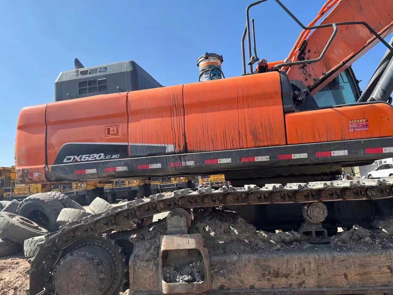 DOOSAN Doosan 520LC-9C - Pelle sur chenille: photos 2 DOOSAN Doosan 520LC-9C - Pelle sur chenille: photos 2