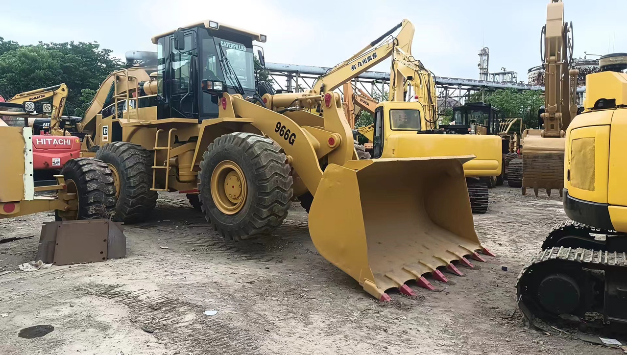 CATERPILLAR 966G - Engins de chantier: photos 1 CATERPILLAR 966G - Engins de chantier: photos 1
