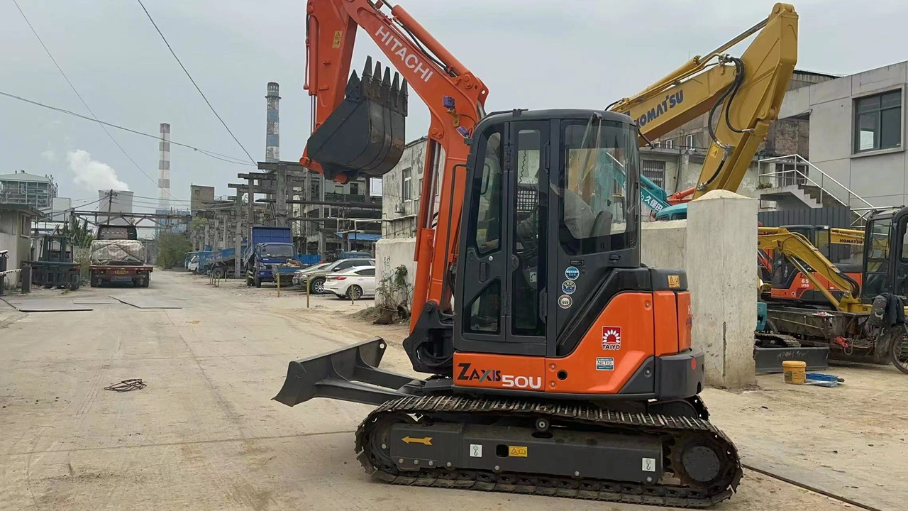 HITACHI ZX50U-2 - Mini pelle: photos 2 HITACHI ZX50U-2 - Mini pelle: photos 2