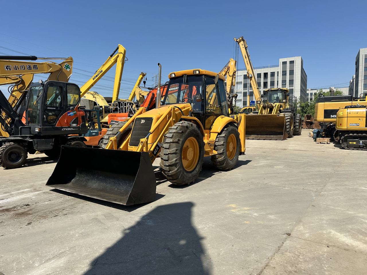 JCB 4CX - Tractopelle: photos 2 JCB 4CX - Tractopelle: photos 2