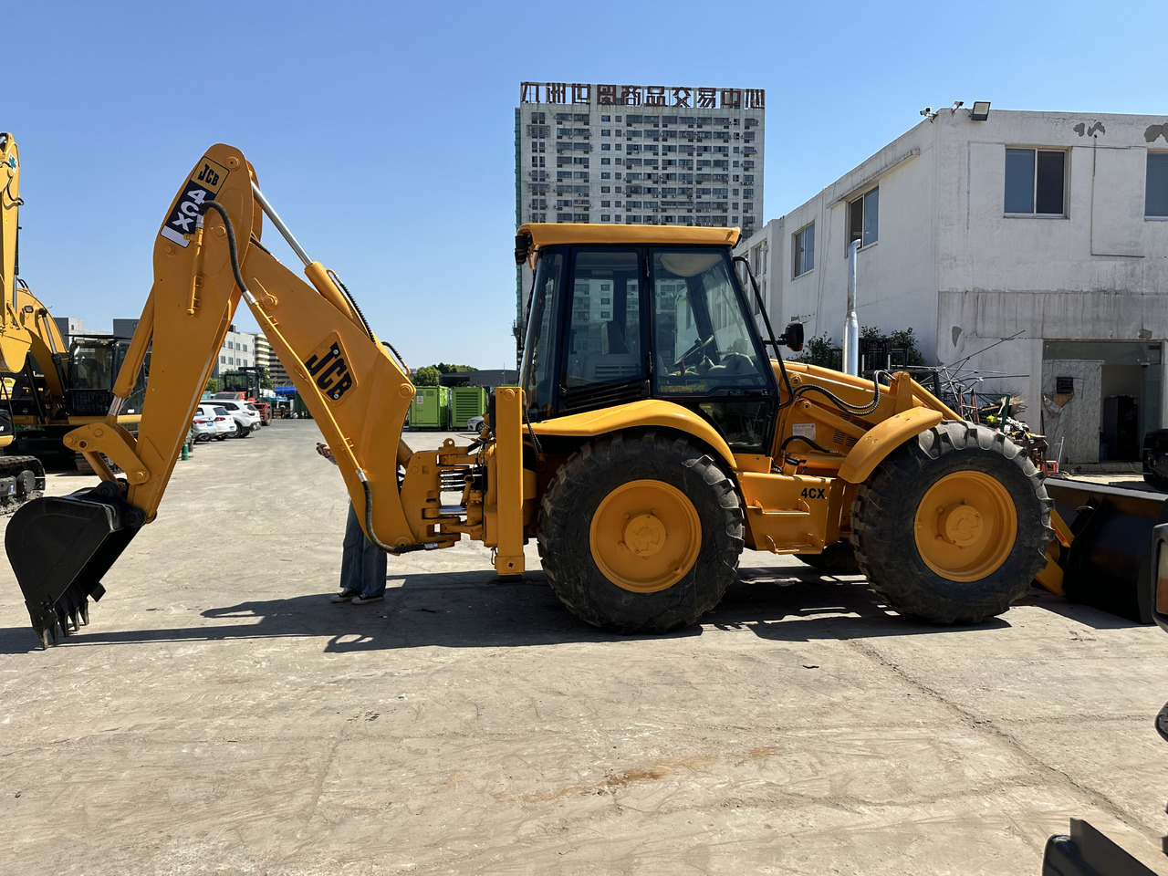 JCB 4CX - Tractopelle: photos 1 JCB 4CX - Tractopelle: photos 1