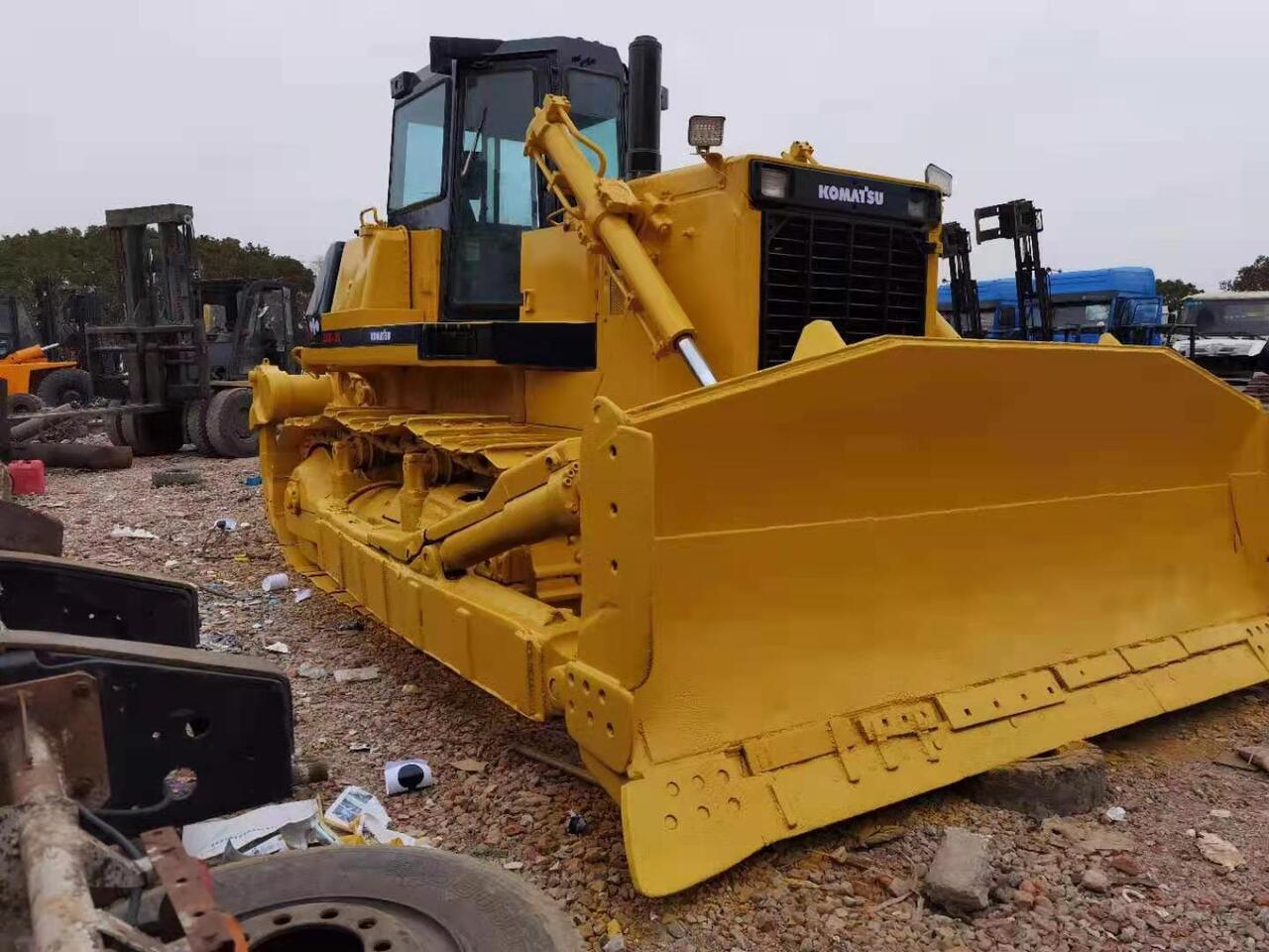 KOMATSU D85-21 - Bulldozer: photos 5 KOMATSU D85-21 - Bulldozer: photos 5