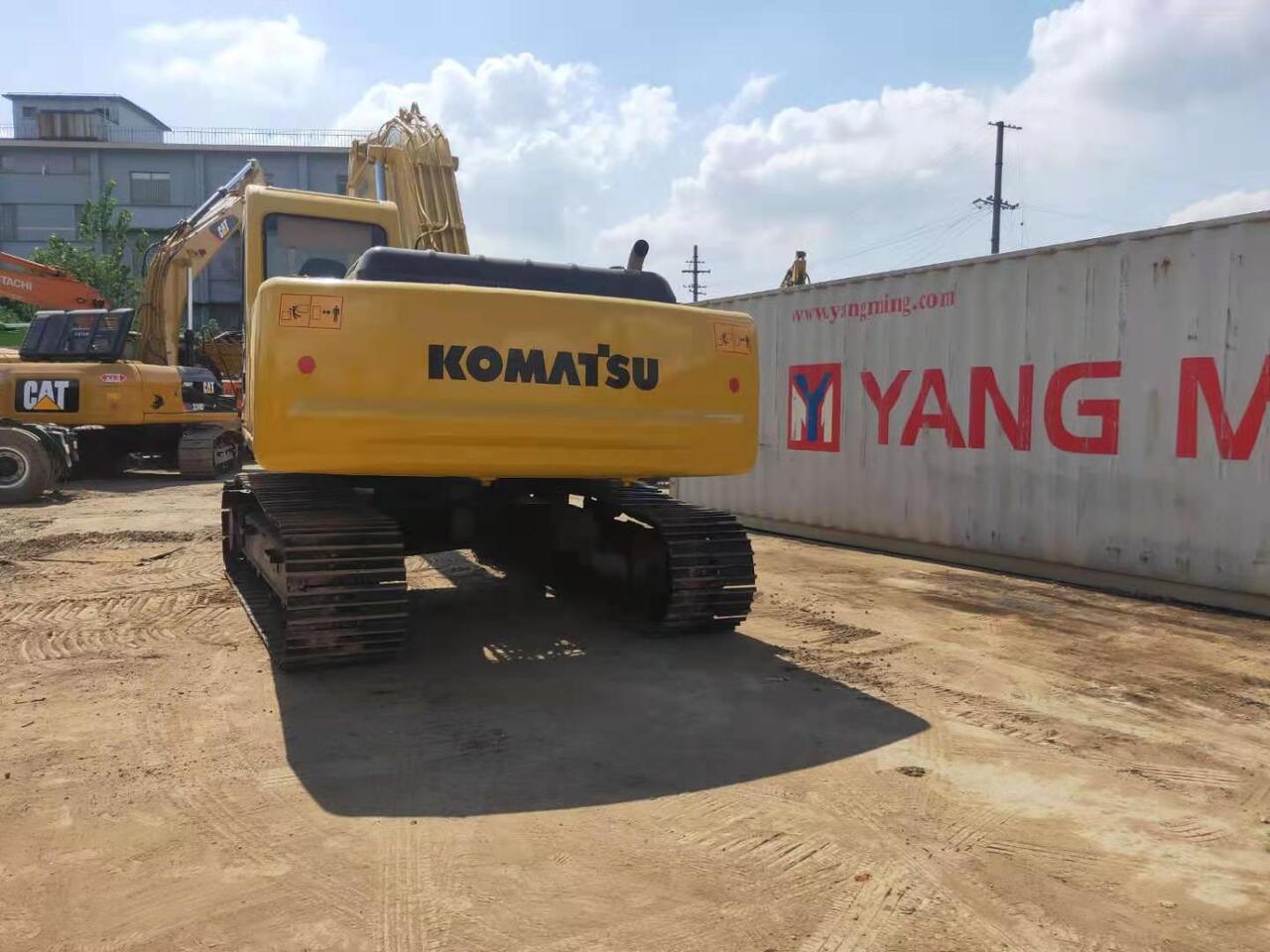 KOMATSU PC200-6 - Pelle sur chenille: photos 4 KOMATSU PC200-6 - Pelle sur chenille: photos 4
