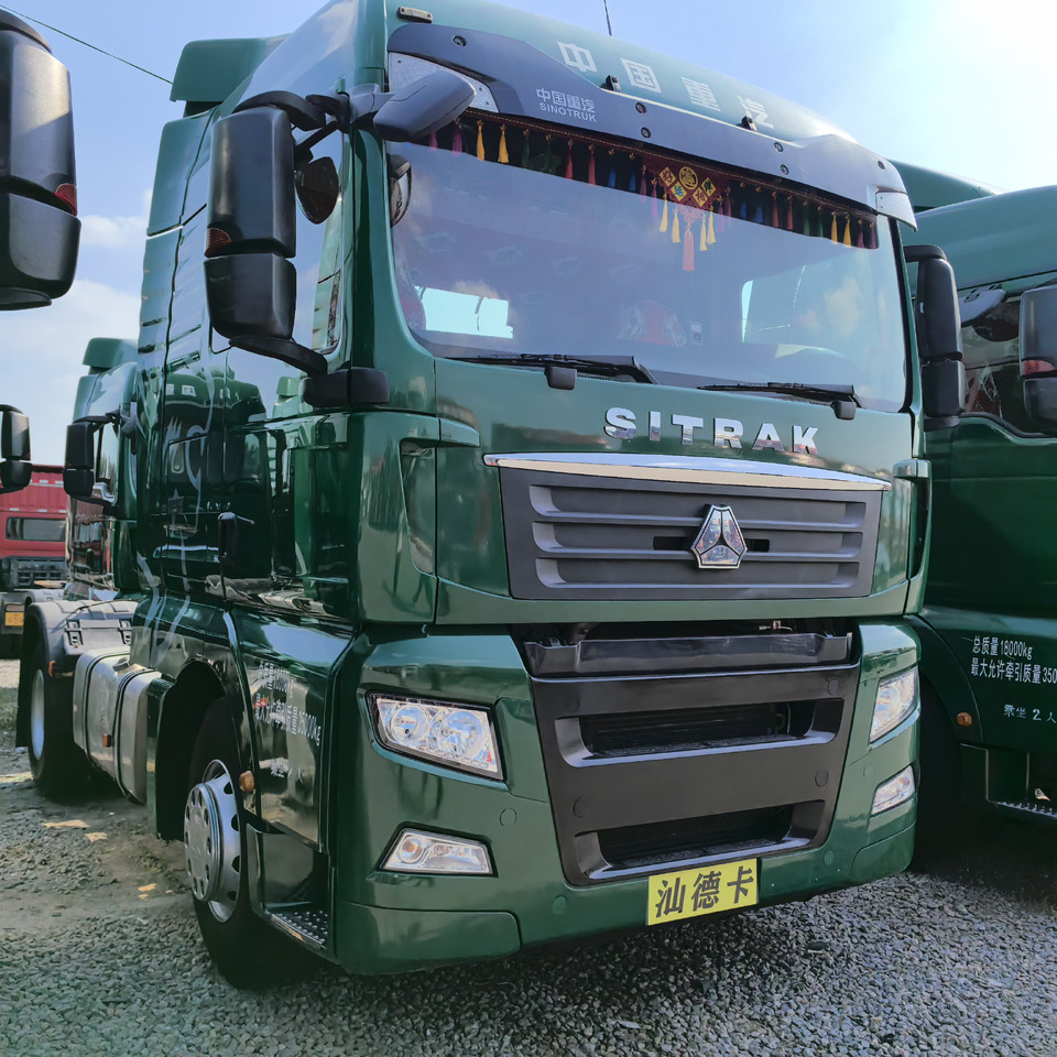 SITRAK 6x4 G7 - Tracteur routier: photos 2 SITRAK 6x4 G7 - Tracteur routier: photos 2