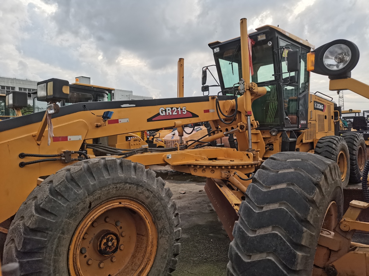 XCMG GR215 - Niveleuse: photos 3 XCMG GR215 - Niveleuse: photos 3