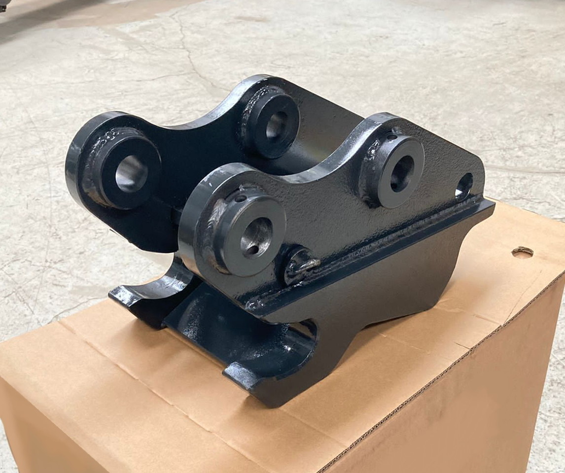 Makinor ENM - Attache rapide pour Mini pelle: photos 1 Makinor ENM - Attache rapide pour Mini pelle: photos 1