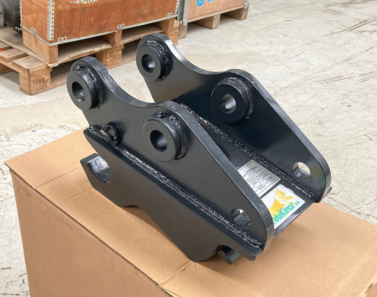 Makinor ENM - Attache rapide pour Mini pelle: photos 3 Makinor ENM - Attache rapide pour Mini pelle: photos 3