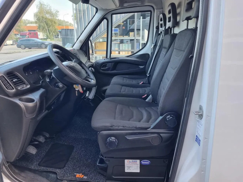 Utilitaire frigorifique Iveco Daily 35S14 Kuhlwagen -20 Standby 230V/ CNG/ Erdgas: photos 13 Utilitaire frigorifique Iveco Daily 35S14 Kuhlwagen -20 Standby 230V/ CNG/ Erdgas: photos 13