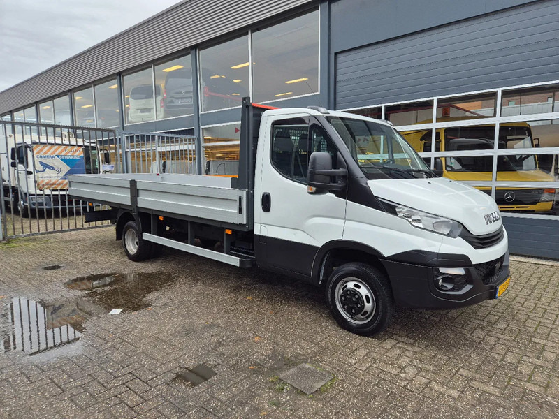 Iveco Daily 50C18 Pritsche 3.0D Euro 6 Hi-Matic GVW 3500 kg - Utilitaire plateau: photos 1 Iveco Daily 50C18 Pritsche 3.0D Euro 6 Hi-Matic GVW 3500 kg - Utilitaire plateau: photos 1