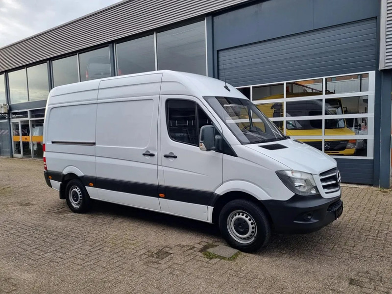 Mercedes-Benz Sprinter 314 CDI/ L2H2/ Aut./ Airco/ Camera/ Navi - Fourgon utilitaire: photos 1 Mercedes-Benz Sprinter 314 CDI/ L2H2/ Aut./ Airco/ Camera/ Navi - Fourgon utilitaire: photos 1