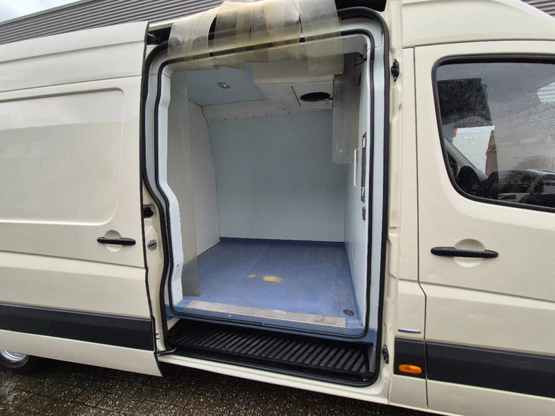 Utilitaire frigorifique Mercedes-Benz Sprinter 316 CDI L3H2 E6/ Koelwagen Carrier 400 MT -30/+30 Standby 380V: photos 5