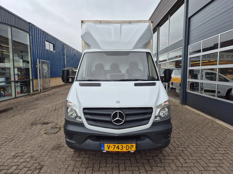 Mercedes-Benz Sprinter 513 CDI/ Bakwagen/ 20 KUB/ Laadklep - Fourgon grand volume: photos 4 Mercedes-Benz Sprinter 513 CDI/ Bakwagen/ 20 KUB/ Laadklep - Fourgon grand volume: photos 4