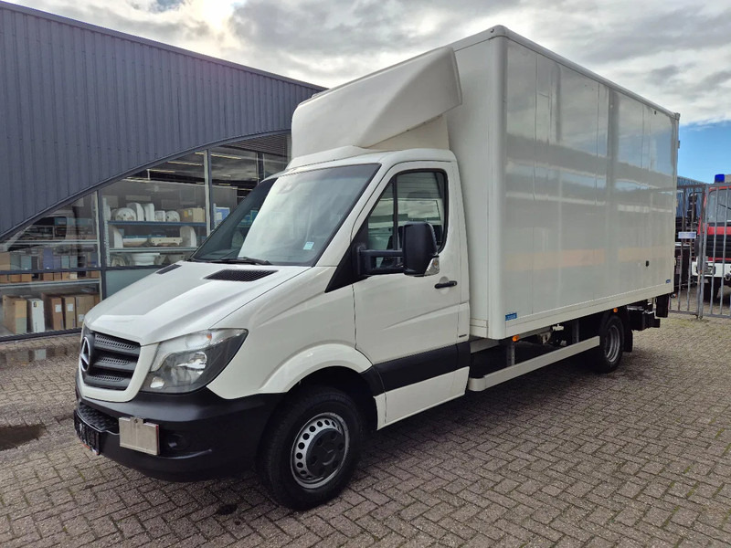 Mercedes-Benz Sprinter 513 CDI Koffer 21kub 130 pk Euro 5B GVW 3500 KG - Fourgon grand volume: photos 4 Mercedes-Benz Sprinter 513 CDI Koffer 21kub 130 pk Euro 5B GVW 3500 KG - Fourgon grand volume: photos 4