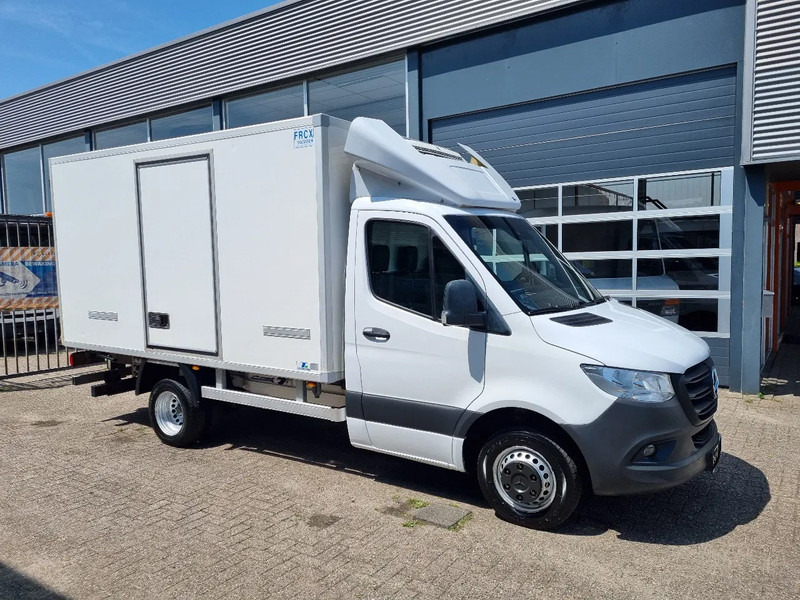 Mercedes-Benz Sprinter 519 CDI 3.0 V6 KUHLKOFFER ATP TK V300MAX ST230V +20C / -20C - Utilitaire frigorifique: photos 1 Mercedes-Benz Sprinter 519 CDI 3.0 V6 KUHLKOFFER ATP TK V300MAX ST230V +20C / -20C - Utilitaire frigorifique: photos 1