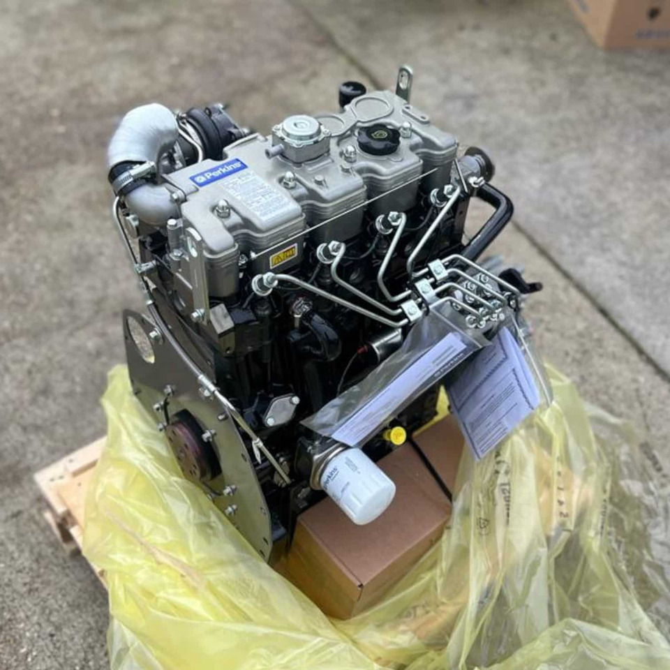 Perkins 404D-22T Long Motor for GP Builds and 404C-22T (HR) - Moteur: photos 3 Perkins 404D-22T Long Motor for GP Builds and 404C-22T (HR) - Moteur: photos 3