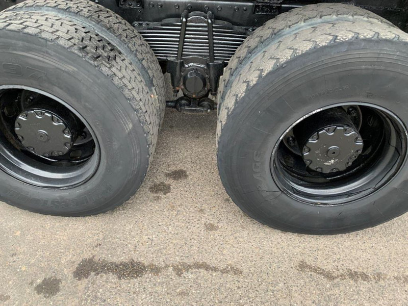 MAN 33.372 6X4 KIPPER MANUAL ZF GEARBOX - Camion benne: photos 5 MAN 33.372 6X4 KIPPER MANUAL ZF GEARBOX - Camion benne: photos 5