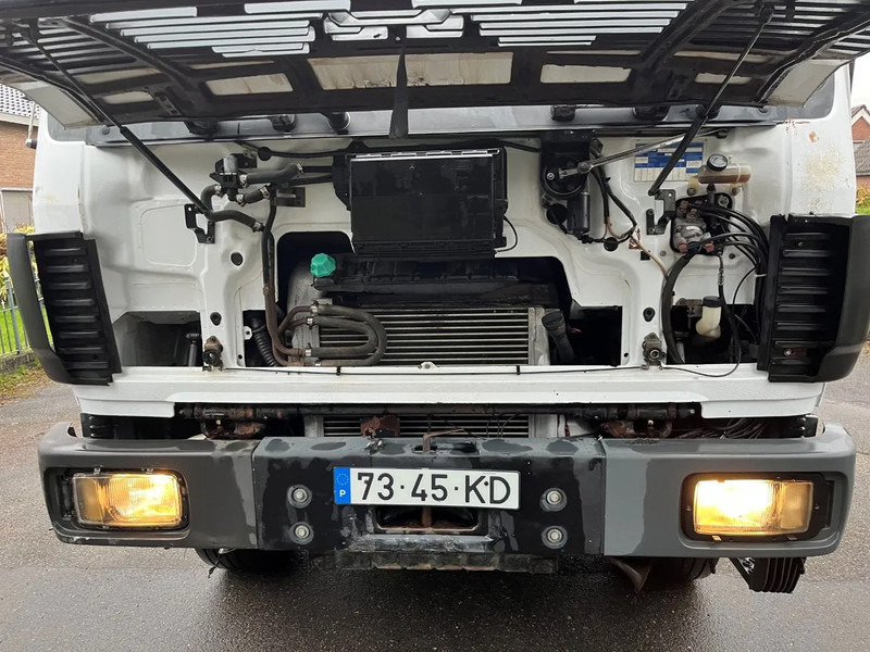 Mercedes-Benz SK 1850 V8 MANUAL GEARBOX BIG AXLE FULL STEEL SPRING RETARDER - Camion plateau: photos 3 Mercedes-Benz SK 1850 V8 MANUAL GEARBOX BIG AXLE FULL STEEL SPRING RETARDER - Camion plateau: photos 3