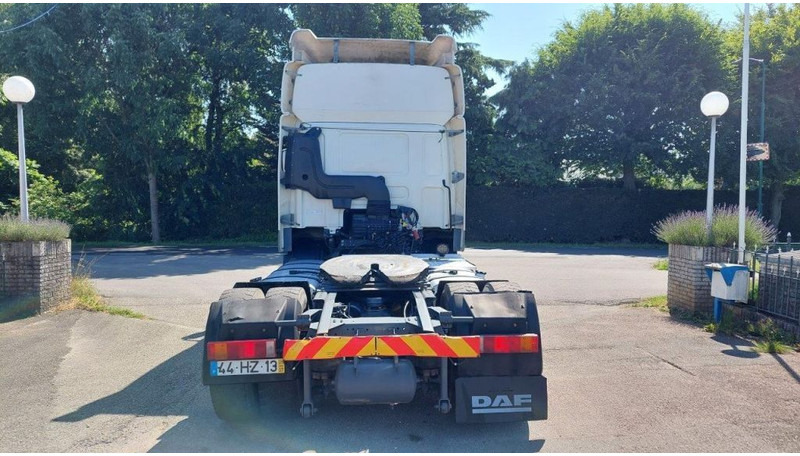 Tracteur routier DAF CF 85.410 4x2 MANUAL 410 POWER: photos 6