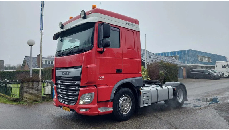 DAF XF 410 HOLLAND TRUCK KIPPER HYDRAULIC AND BLOWER - Tracteur routier: photos 1 DAF XF 410 HOLLAND TRUCK KIPPER HYDRAULIC AND BLOWER - Tracteur routier: photos 1