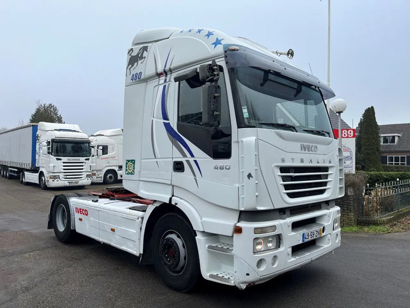 Iveco Stralis 440.48 MANUAL ZF GEARBOX ORIGINAL LOW MILEAGE - Tracteur routier: photos 4 Iveco Stralis 440.48 MANUAL ZF GEARBOX ORIGINAL LOW MILEAGE - Tracteur routier: photos 4
