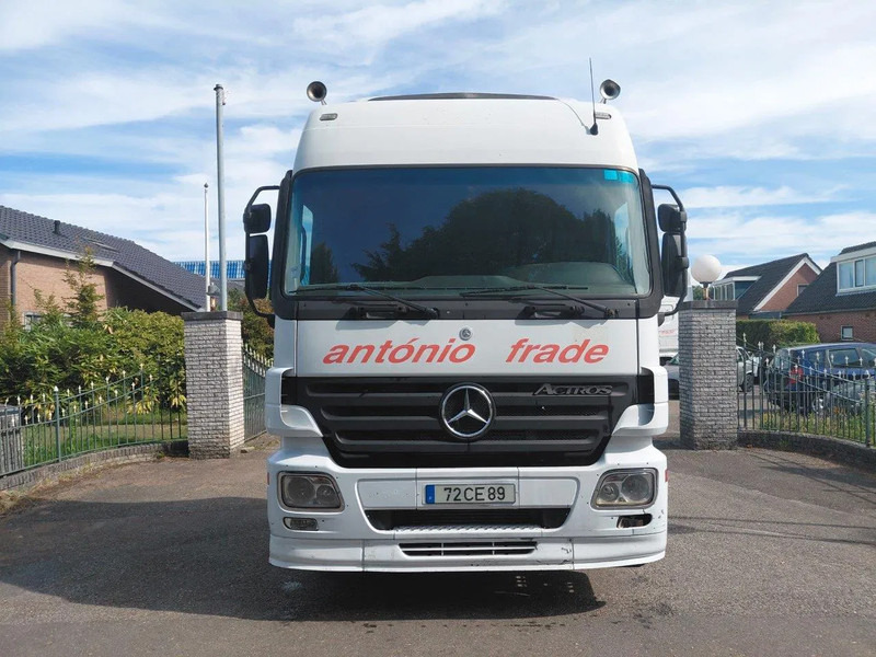 Mercedes-Benz Actros 1841 4x2 3 Pedels RETARDER - Tracteur routier: photos 5 Mercedes-Benz Actros 1841 4x2 3 Pedels RETARDER - Tracteur routier: photos 5