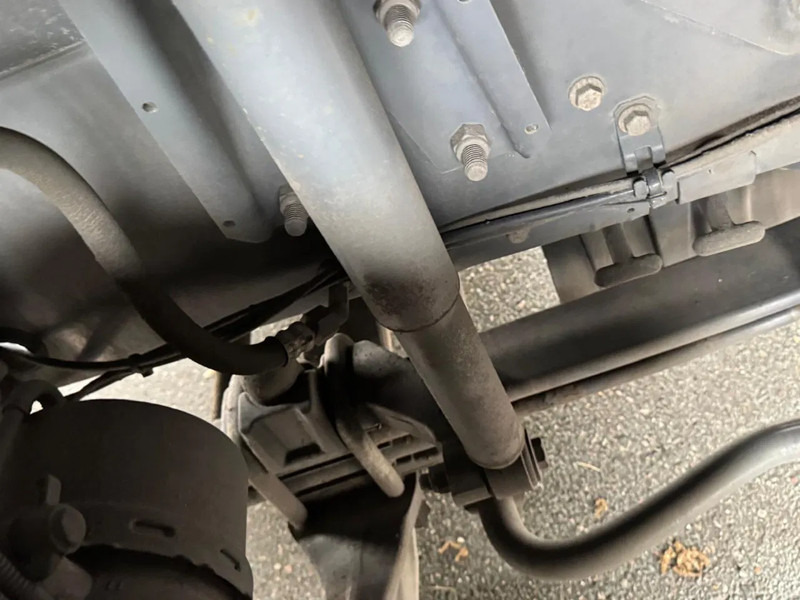 Scania P360 HOLLAND TRUCKHEAD WITH INSPECTION - Tracteur routier: photos 5 Scania P360 HOLLAND TRUCKHEAD WITH INSPECTION - Tracteur routier: photos 5