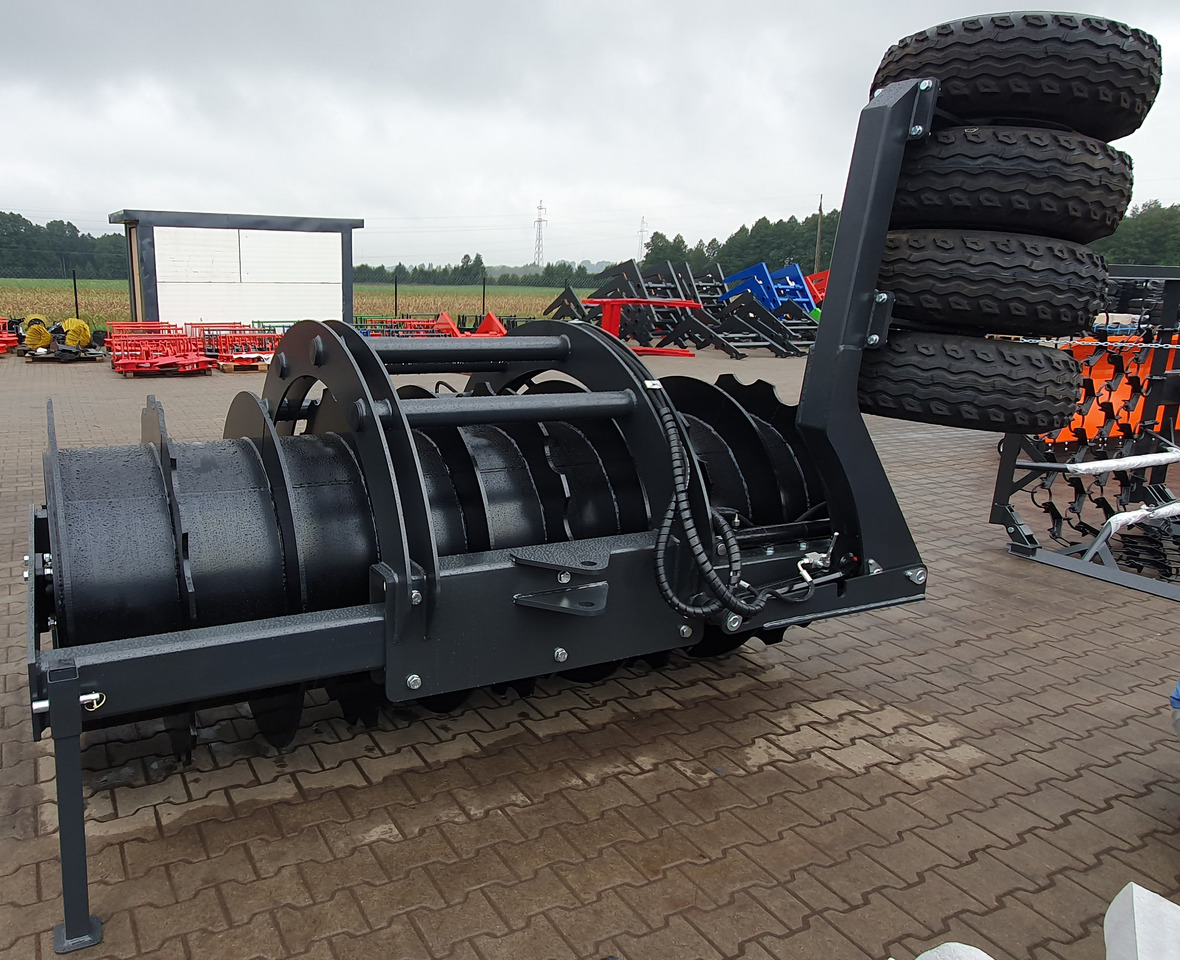 METAL-TECHNIK Wał Pryzmowy MT2 z dociskiem - Rouleau agricole: photos 1 METAL-TECHNIK Wał Pryzmowy MT2 z dociskiem - Rouleau agricole: photos 1