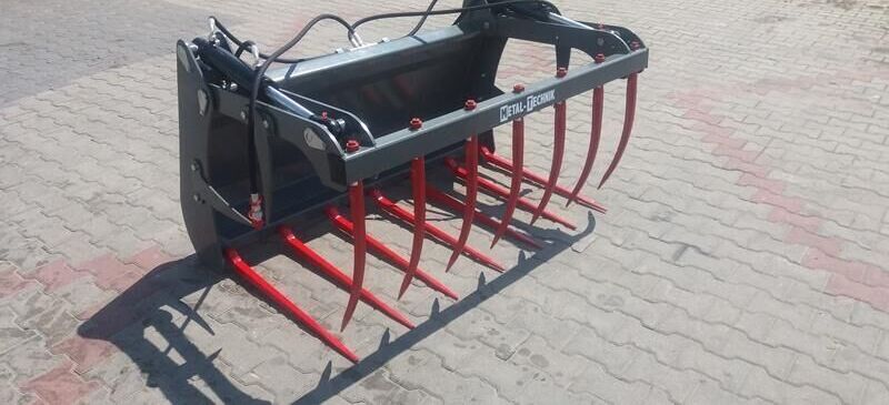 Metal-Technik Łycho-krokodyl 1,4m - Godet pour Tracteur agricole: photos 1 Metal-Technik Łycho-krokodyl 1,4m - Godet pour Tracteur agricole: photos 1