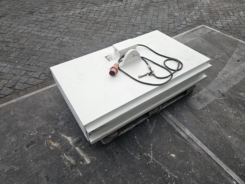 Schrootmagneet kw supply magnet fuchs sennebogen liebherr - Accessoire pour Engins de chantier: photos 3 Schrootmagneet kw supply magnet fuchs sennebogen liebherr - Accessoire pour Engins de chantier: photos 3