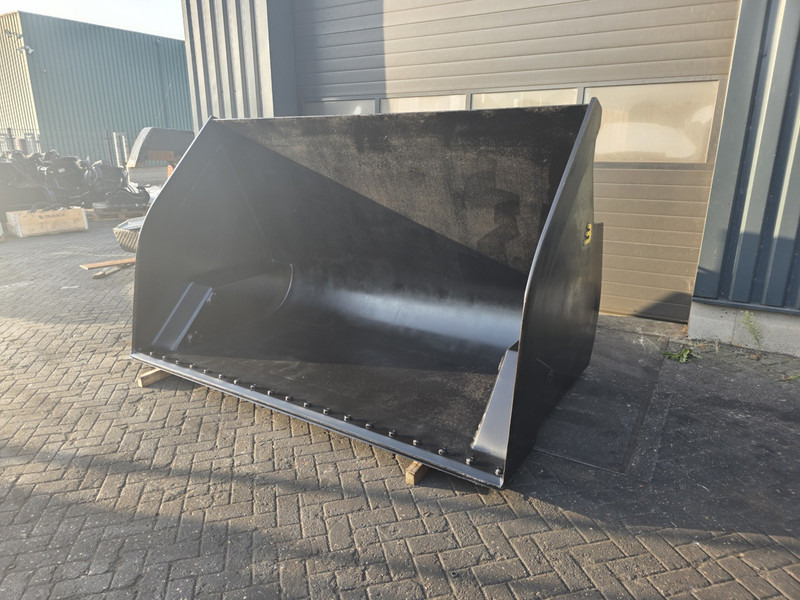 Beco hoogkiepbak caterpillar systeem 2000 high tip bucket caterpillar cat systeem 2000 - Godet pour Engins de chantier: photos 2 Beco hoogkiepbak caterpillar systeem 2000 high tip bucket caterpillar cat systeem 2000 - Godet pour Engins de chantier: photos 2