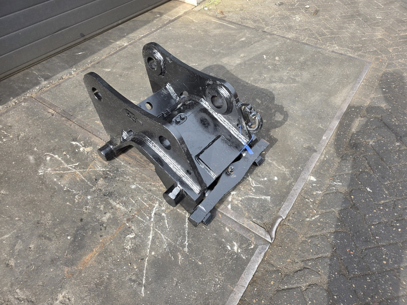 Hydr. snelwissel cw45s verachtert coupler verachtert cw45 - Attache rapide pour Engins de chantier: photos 2 Hydr. snelwissel cw45s verachtert coupler verachtert cw45 - Attache rapide pour Engins de chantier: photos 2